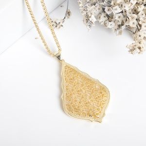 Kendra Scott Jewelry - Kendra Scott Aiden Long Pendant Necklace In Gold Kendra Scott Jewelry - Kendra Scott Aiden Long Pendant Necklace In Gold